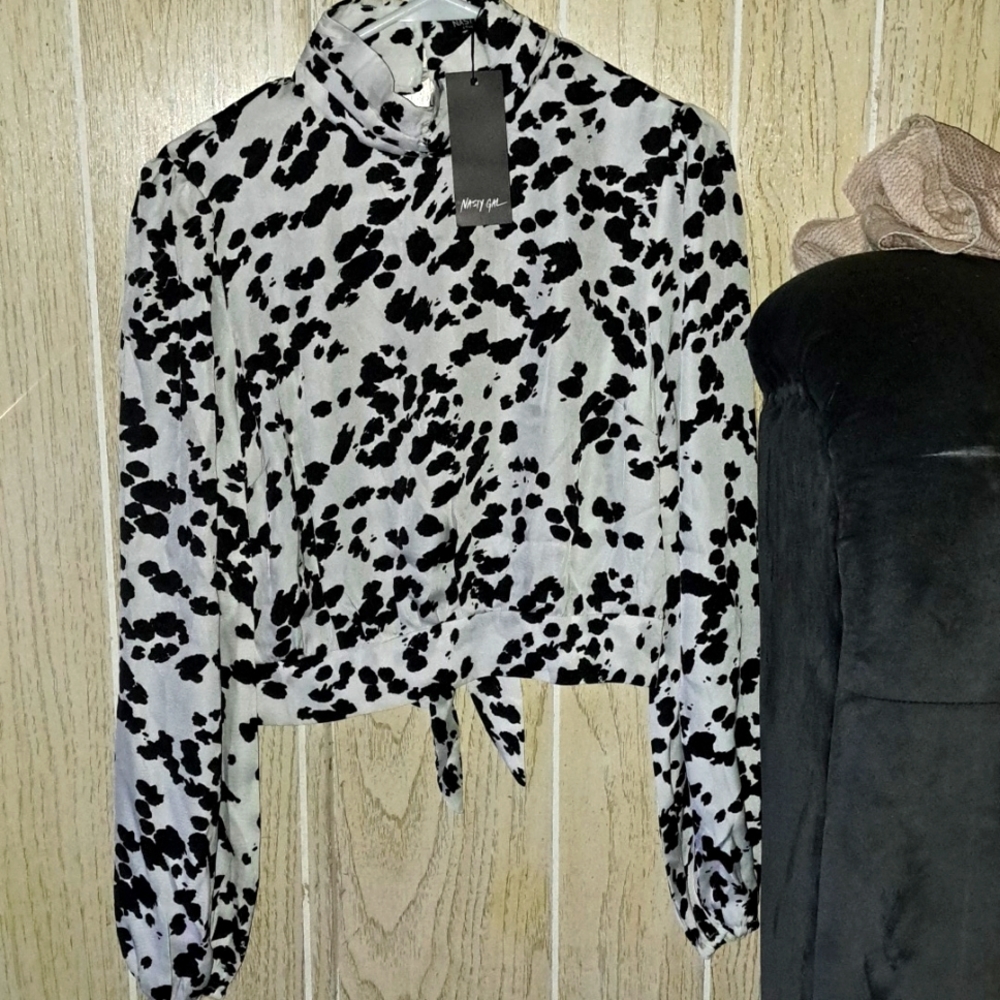 NASTGAL cute backless top